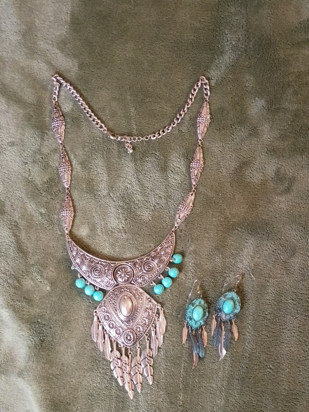 Turquoise Accent Silver-Tone Boho Fringe Necklace and Earrings Set